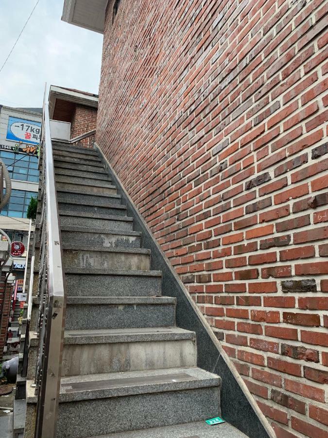 Bomulzip Hongdae Guesthouse Seul Zewnętrze zdjęcie